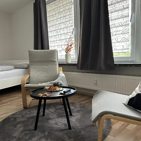 Schoene In * Kassel