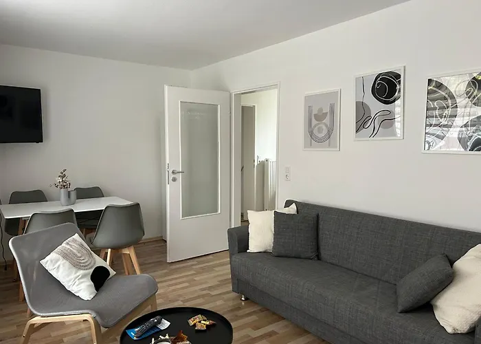 Schoene In Appartamento *